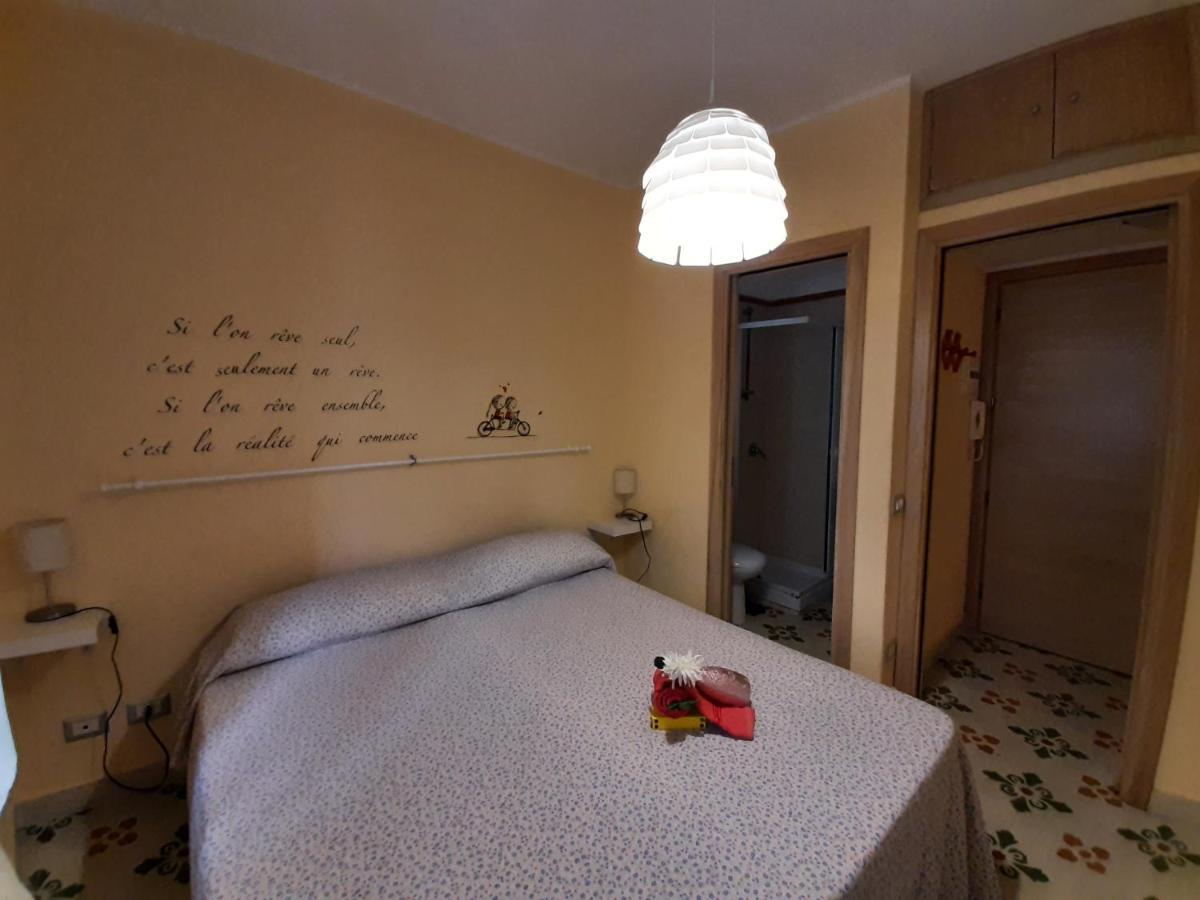 Perla Marina Apartment Cefalù Buitenkant foto